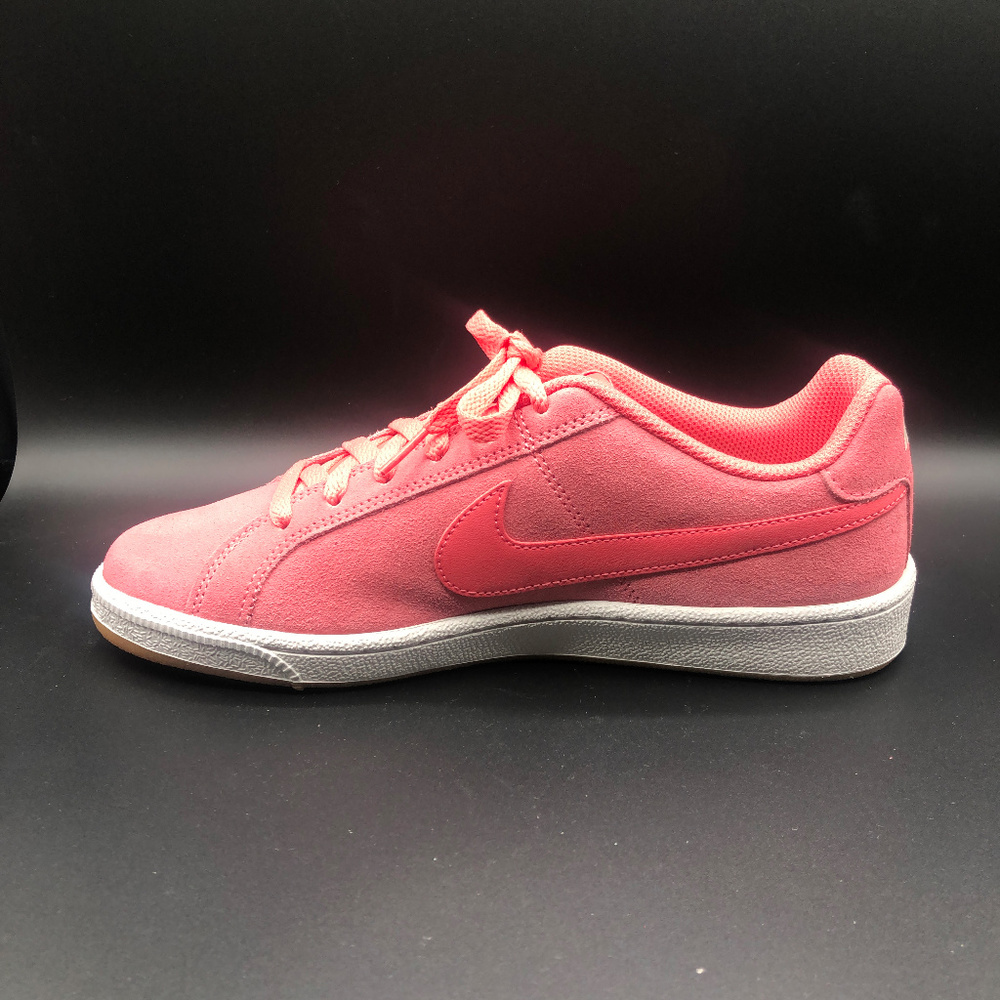 Women's Nike Court Royale Suede Pink/White - Picture 2 of 6